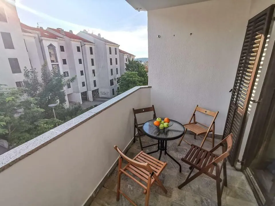 Apartment Lungomare Пула